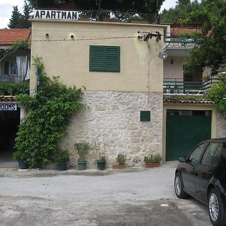 Apartments Darinka Skradin Ruang foto