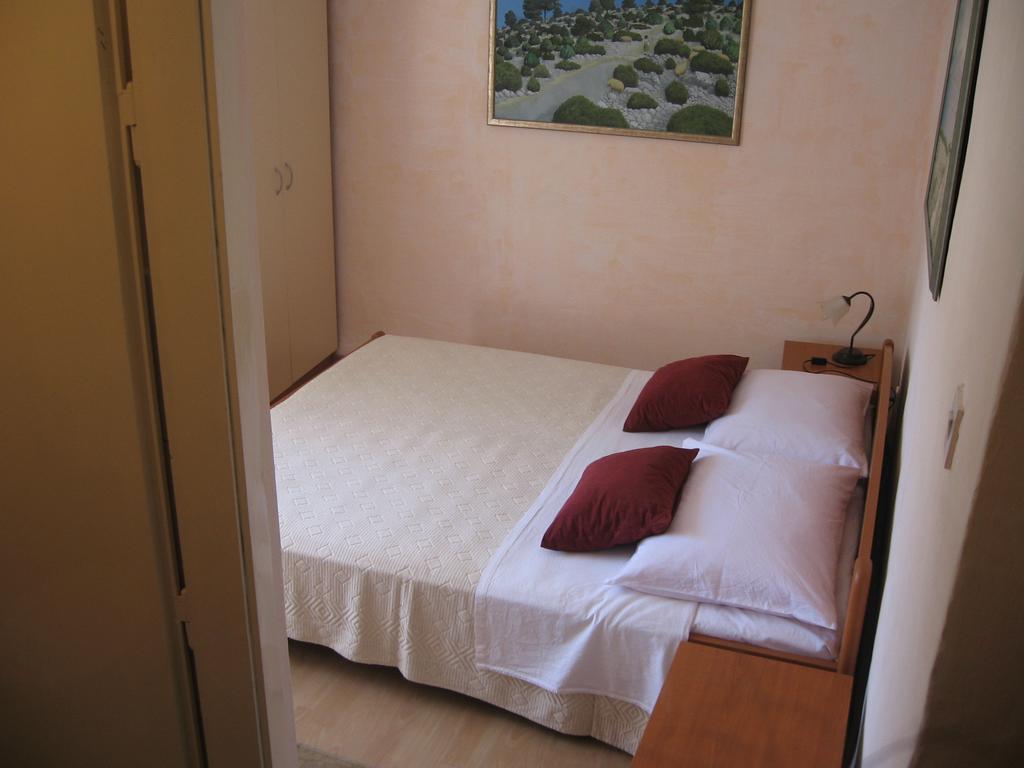 Apartments Darinka Skradin Ruang foto