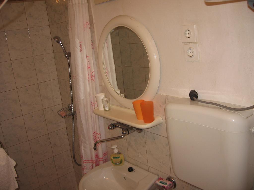 Apartments Darinka Skradin Ruang foto