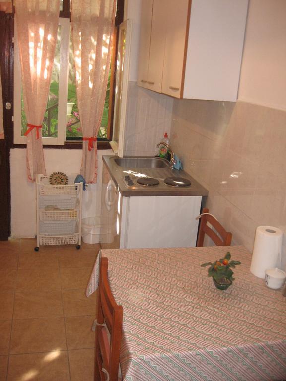 Apartments Darinka Skradin Ruang foto