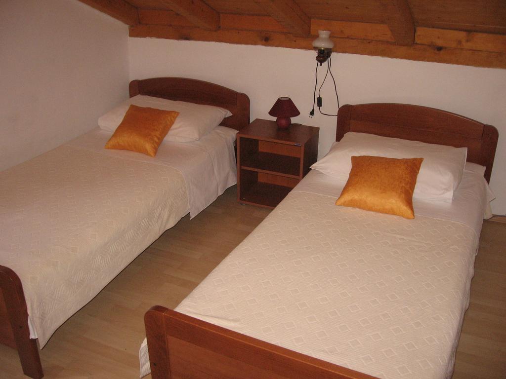 Apartments Darinka Skradin Bagian luar foto